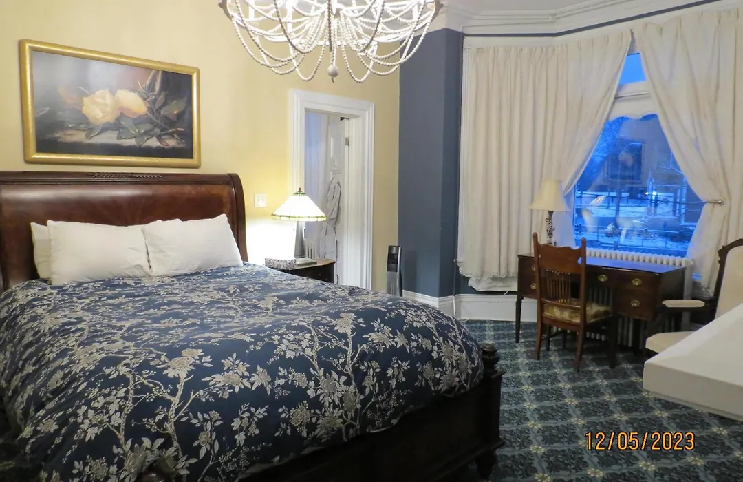 The Roses Heritage Inn-1
